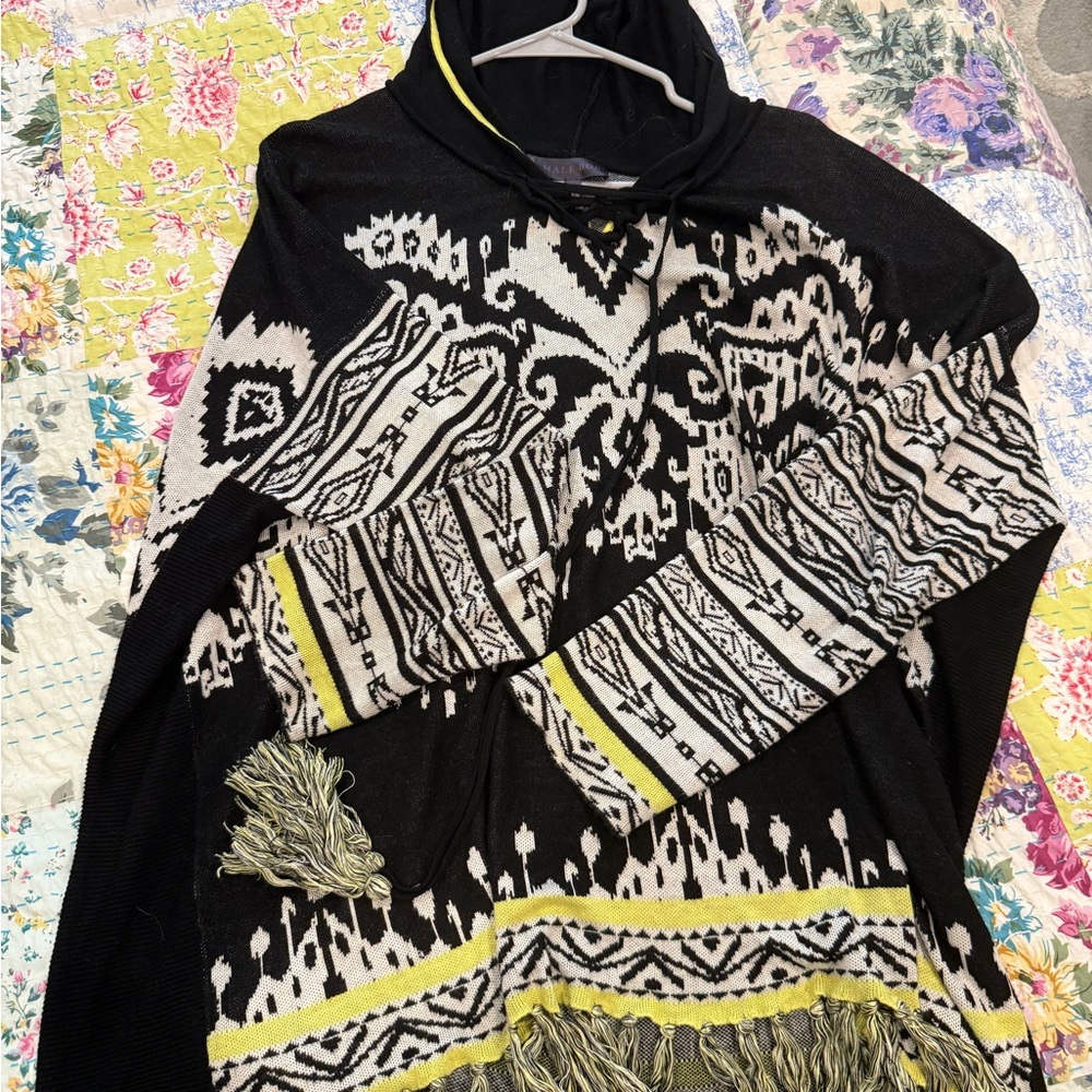 Hale Bob Black White and Yellow Patterned Hooded Sweater